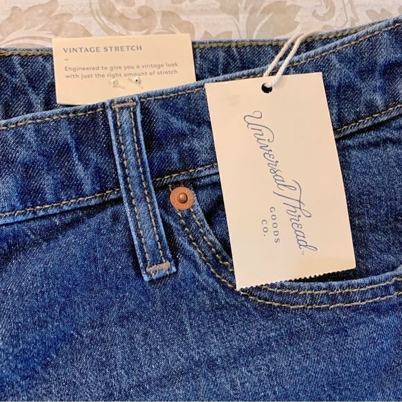Universal Thread Denim Shorts ‘Vintage Stretch’ Dark Wash Sz 16 NWT Gorgeous - Picture 3 of 5